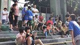 广州一小学上百学生“无学可上”？家长：开学才知学校迁址
