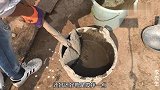 努力改建后的荒地变成了农家小院。慢慢来改造！一切都会很美好！
