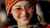 张柏芝无奈被赶下飞机，反观谢霆锋现状，差距一目了然