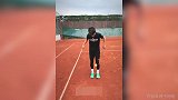 太秀了！职业网坛谁还不会颠个网球 花式颠球也照样来
