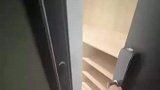 单身公寓配套齐全，就是看起来有点拥挤