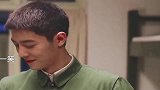 王牌部队傻大个与他的小娇妻，哈哈，简直就是妻管严啊