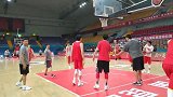 中国男篮-18年-男篮红队赛前适应训练！简直了！41秒没投进一球-新闻