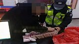 四川绵阳：好心司机送醉汉回家，对方竟“留下”24万现金