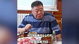 67岁杨立新与刘金山聚餐，曝其曾发病不起被吓坏，曾合作《我爱我家》