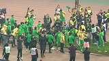 时隔15年再夺桂冠！国安全队身披冠军纪念衫