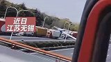 卡车司机被堵高速，高速交警一路暖心喊话来领盒饭吃啦