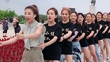 这一排小姐姐都好美，看到最后，画风却突变