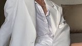 早春如何穿出高级感。高级感穿搭
