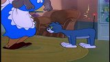 猫和老鼠：汤姆变成机器猫，收到杰瑞控制，这下杰瑞舒服了！