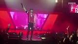 德甲-1718赛季-表白基友哈马？拉丁流行天王演唱会上身拜仁球衣-专题