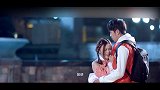 美女街头搭讪帅哥，来到帅哥家里后，发现了帅哥的特殊癖好！