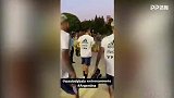 真受欢迎！迪巴拉国家队训练受迷妹狂热追捧