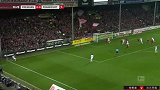 第37分钟法兰克福球员杜尔姆射门 - 打偏