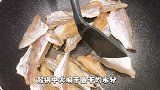 奶白豆腐汤人人都想喝，苦于自己不会制作，但是现在教程来啦！！