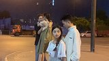 有爱就一定有细节 细节是本能反应 路人视角 满眼都是我的女孩