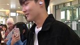 八王爷，被叫八王爷很害羞的笑了