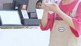 一起吃饭吗，我请客我吃完的那种