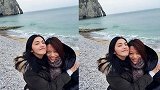 姚晨为经纪人庆生，两人紧紧相拥似姐妹，合作十年感情深厚