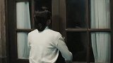 霞光：高大霞喝醉酒，没想到来俩特务偷东西，结果让人发笑