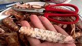 皮皮虾这样吃没有灵魂，扎的疼吃着才香，吃多少肉完全看运气！