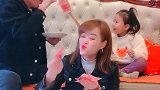 只要哄好小棉袄，零花钱从来不会少