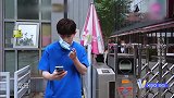 岳云鹏自吹母校是清华大学，邓伦搞笑撒娇拆台，小岳岳瞬间慌乱！