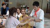 谢娜调皮捉弄郭晓冬逗笑众人，连陈小春都跃跃欲试