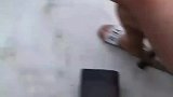 问狗能有几多愁，恰似玉镯卡狗头