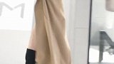 这就是女生眼里的微胖，男生眼里的完美身材吧？