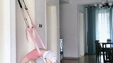 想练后弯的宝宝们看过来！有了这根带子打开肩膀和胸腔，做后弯就搞定了，初学也也可以练习，一起来试试吧！