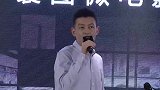 陈冠希教女儿学中文4岁Alaia圆眼长腿像秦舒培