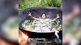 真正的铁锅炖自己！菲律宾流行起铁锅水煮浴，你敢尝试吗
