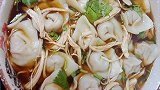 厨师长教你鸡丝馄饨的做法，汤鲜味美，营养解馋，出锅连汤都喝光