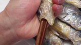 黄花鱼这样清理一秒一条，看完视频的你学会了吗？快去试试吧
