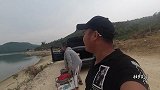 黑坑钓鱼：讲究技术还是运气，看小伙这个鱼获是运气好还是技术好