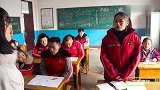 老师问学生有什么梦想？学生的回答一个比一个精彩，小伙的太逗了