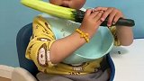 孩子路过水果店要吃甘蔗，妈妈回家就立马给安排