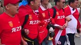 心情复杂 中国球迷现身俄罗斯世界杯
