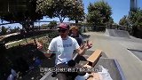 小哥用钢化玻璃做成滑板板面，安装上滑轮这颜值是真的帅