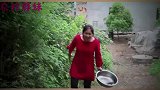 胖妹去后山洗鱼，脏水全部留到村民家里，吃完美食村长找上门了