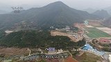 航拍广西山村里的豪宅，如果建造这样的房子想必需要好几十万吧！
