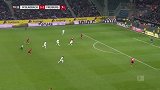 第71分钟门兴格拉德巴赫球员恩博洛进球 门兴格拉德巴赫4-2弗赖堡