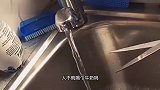 水龙头里出石油？这是要发财了