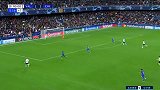 下半场补时第6分钟瓦伦西亚球员罗德里戈射门-绝佳机会打偏