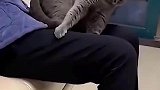 睡个觉睡不消停