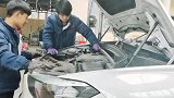 我曾经跨过山和大海，也穿过人山人海，我的战马与我同行……