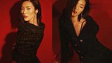 芭莎慈善夜众盛装亮相，杨幂走甜美公主风，关晓彤美得像仙女