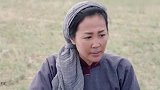 男孩和女孩闹矛盾了,乌兰在跟他们说认识是缘分,要珍惜!