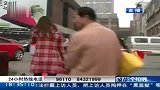 拖家带口横穿马路全然不顾道路安全